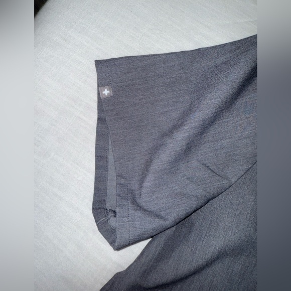 Figs Graphite Catarina Scrub Top XXL - Picture 5 of 6